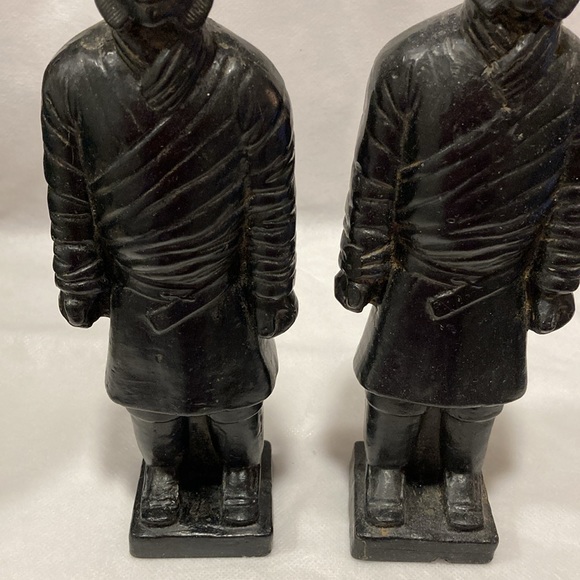 Pair of 2 Black Chinese Terracotta Warrior Statuette Candles - Picture 3 of 11
